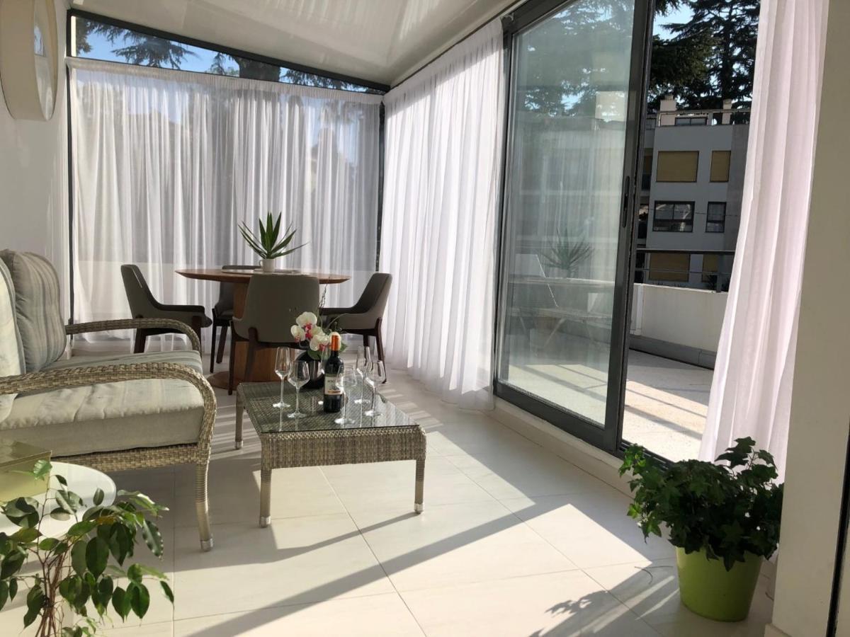 Appartement Montfleury, 2 Terrasses, 2 Chambres , 2 Sdb , Pkg Prive Piscine, 15 Min Walk To Croisette Beach And Palais Des Festivals Cannes Extérieur photo